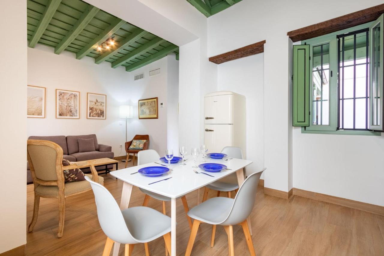 Charming Apartment At La Alameda Seville City Center By Oui Sevilla Exterior photo