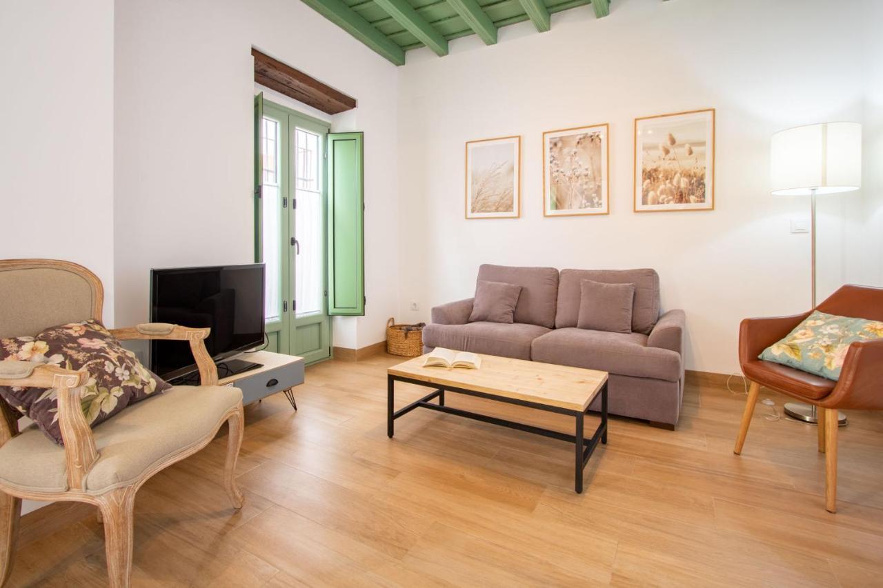 Charming Apartment At La Alameda Seville City Center By Oui Sevilla Exterior photo